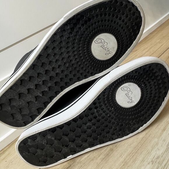 Pastry Pop Tart Grid High Top Sneakers Black Patent Hip Hop Style Women's 7.5 - Picture 12 of 16